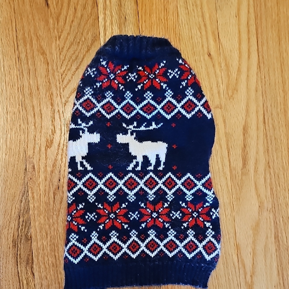 Dog Navy Blue Sweater with Reindeer Pattern Frisco M